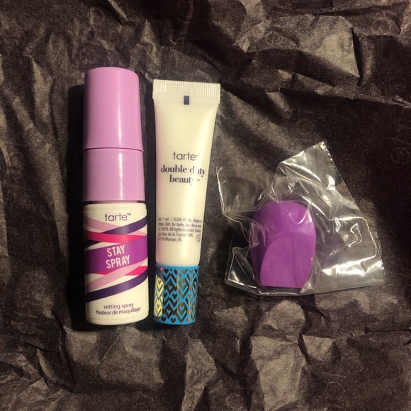 🗣make a OFFER🗣Tarte Sample Set - Picture 4 of 4
